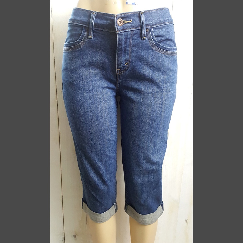 Levi's Capri Jeans Womens Size 4